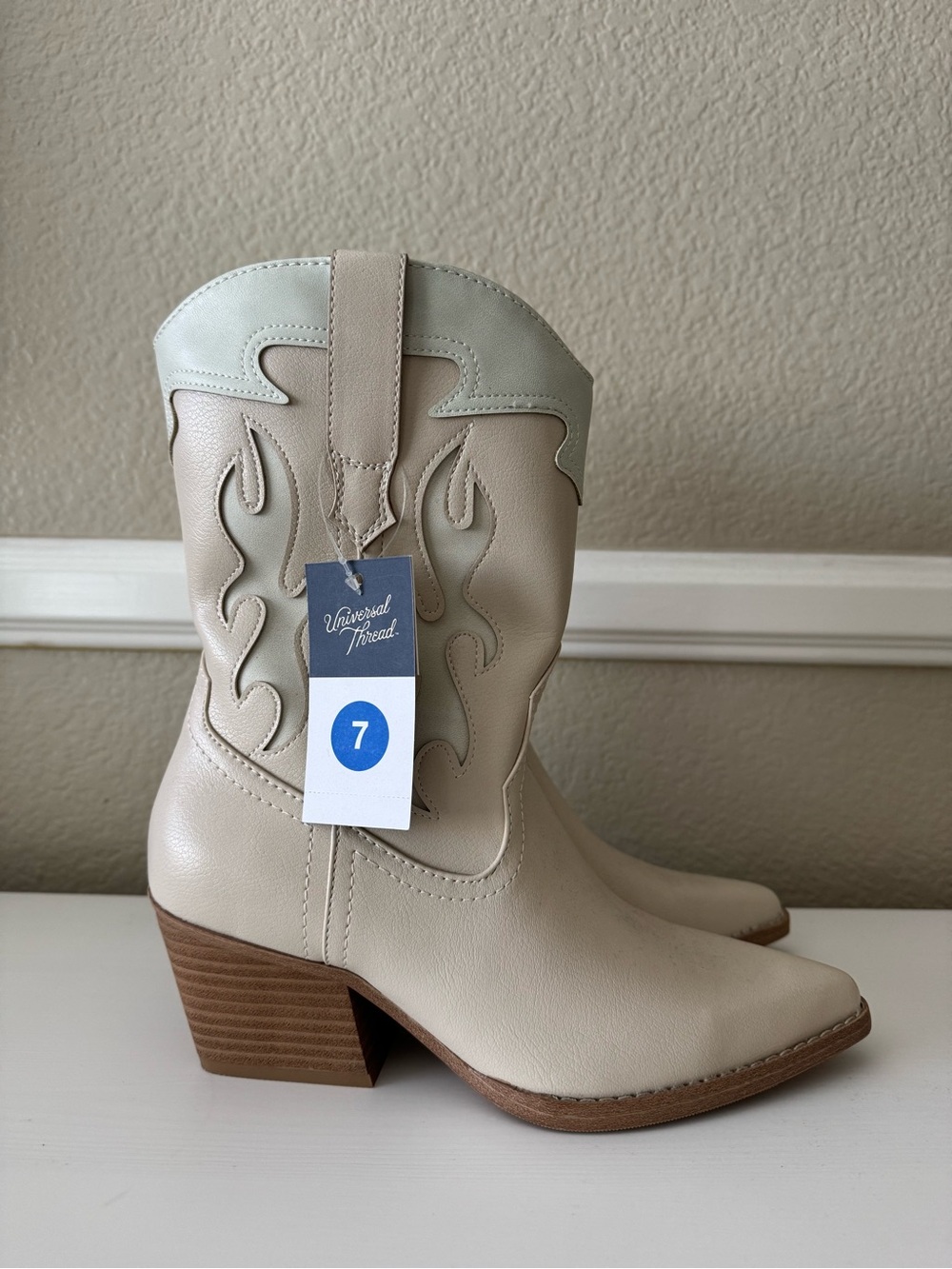 Western Boots - Picture 3 of 3